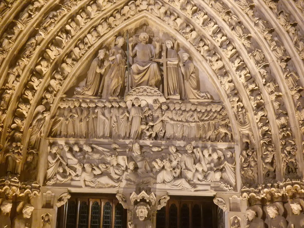 Carved figures above a portal of Notre-Dame